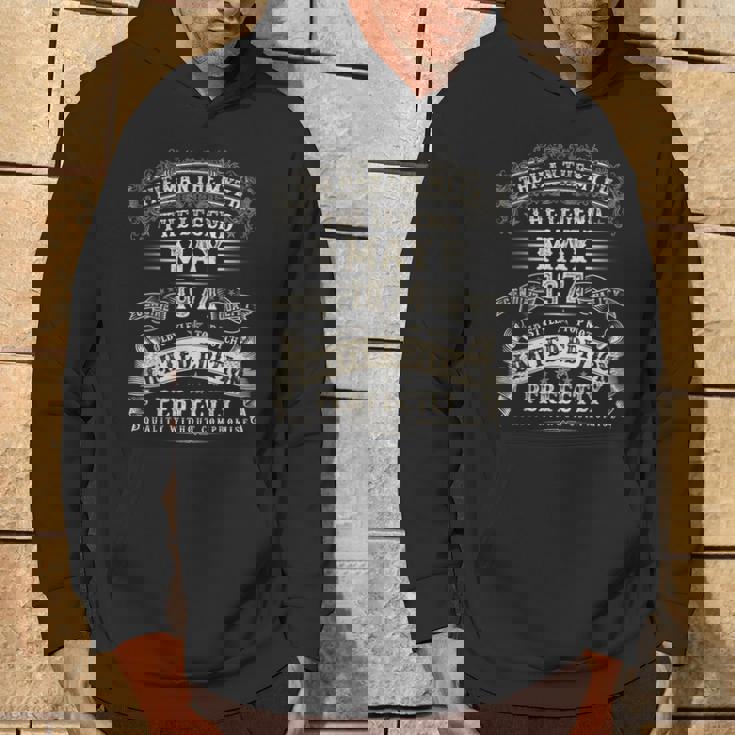 51歳 誕生日プレゼント 男性用 1974年5月 51歳の誕生日 パーカー ライフスタイル