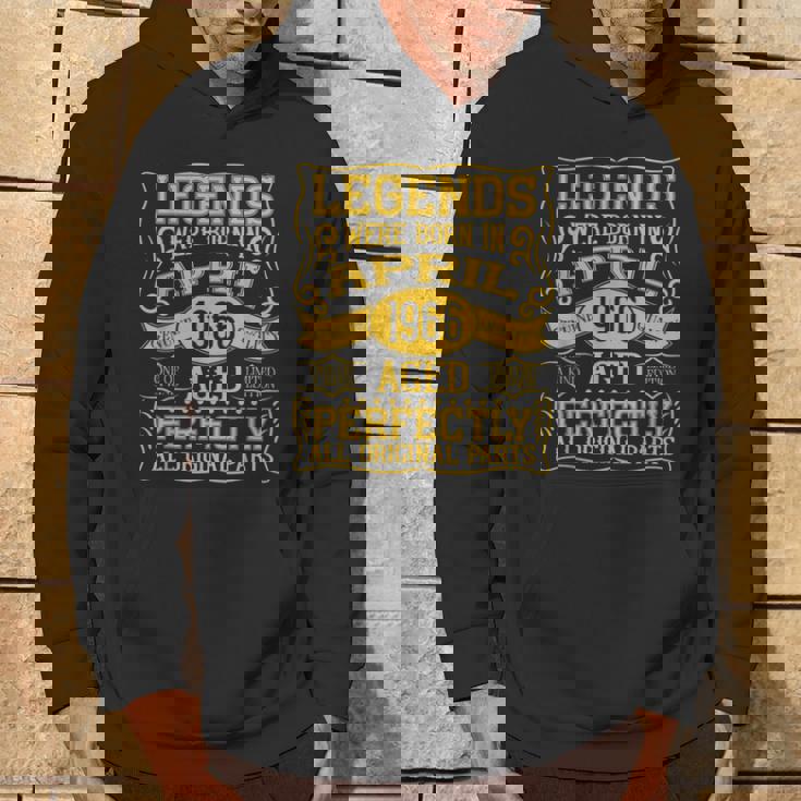 59歳の誕生日伝説は1966年4月に誕生しました。 パーカー ライフスタイル