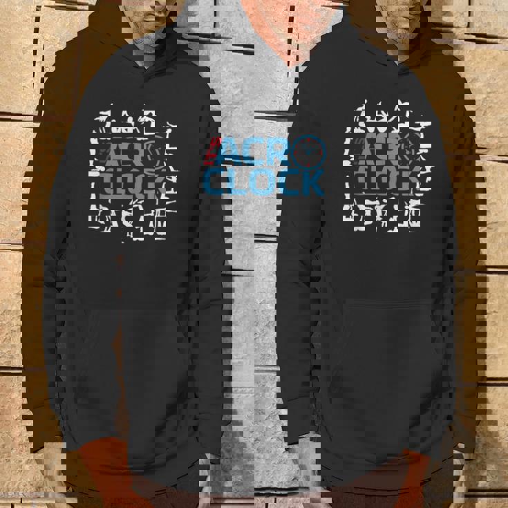 It's Acro O Clock パーカー ライフスタイル