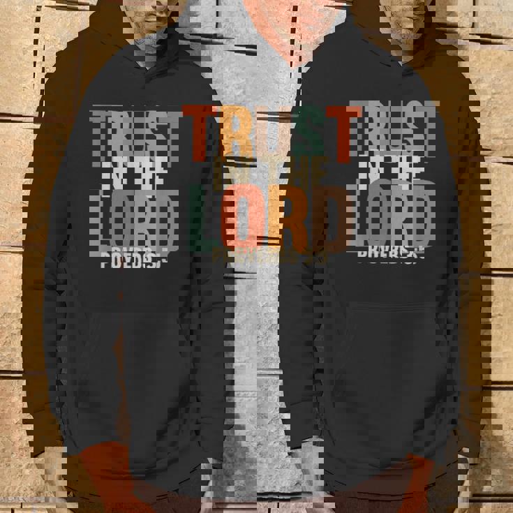 Trust In The Lord 箴言 3 パーカー ライフスタイル