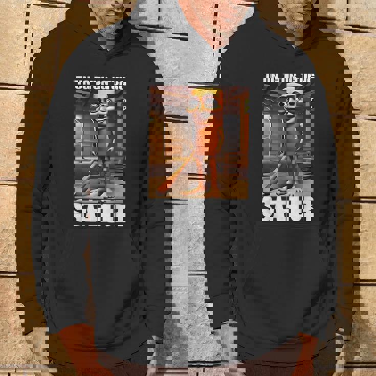 Tungahur イタリアンブレイン レッド ミーム パーカー ライフスタイル