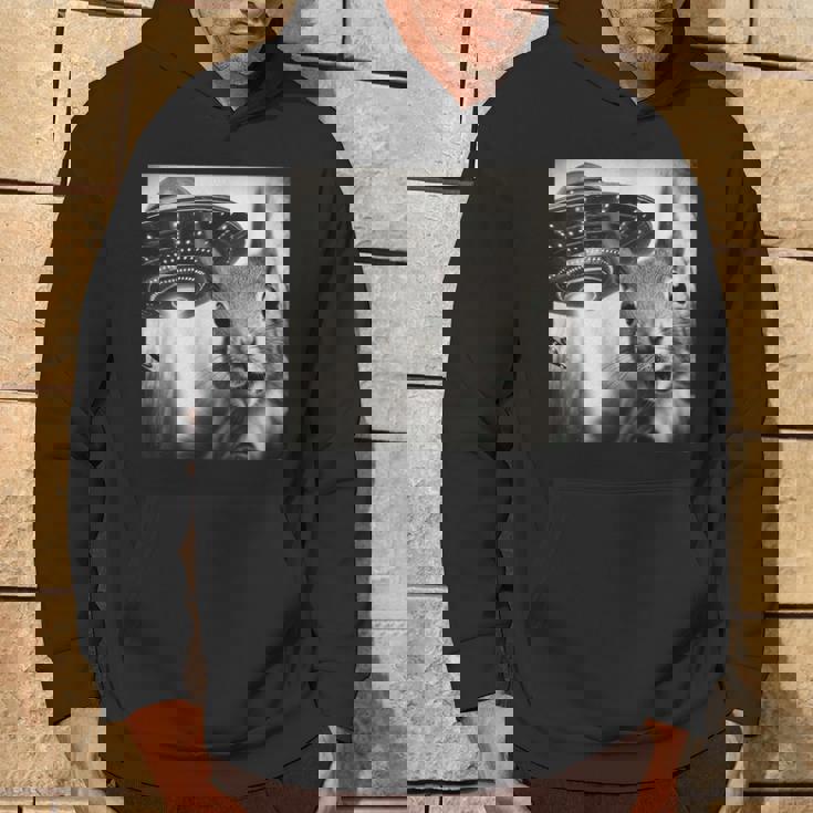 Ufoとリス自撮り面白いリス愛好家 パーカー ライフスタイル