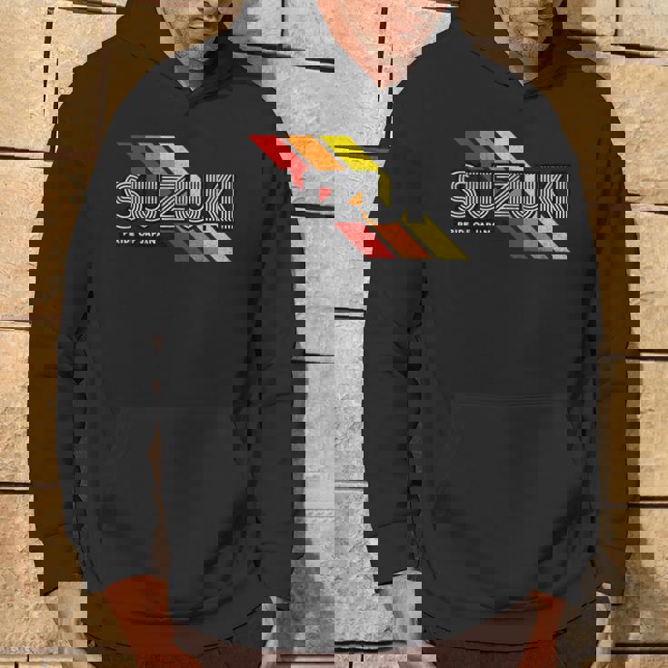 【スズキさんや鈴木さんの為のデザイン】 誇り 自慢 推し活 アイドル スター 応援 おもしろ 面白 ネタ パーカー ライフスタイル