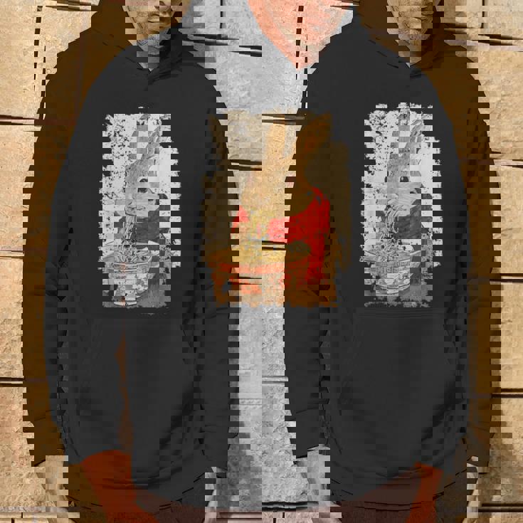 かわいいウサギが麺をすする パーカー ライフスタイル