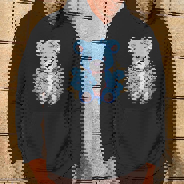 かわいいテディベアと花と一緒に I テディベア パーカー ライフスタイル