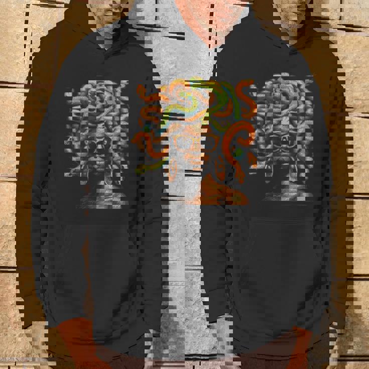 アフロ ブラック メラニン スキントーン メデューサ ヘビ ヘアスタイル パーカー ライフスタイル