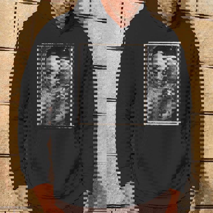 アライグマとエイリアンセルフィー、Ufo&地球写真、面白いエイリアン パーカー ライフスタイル