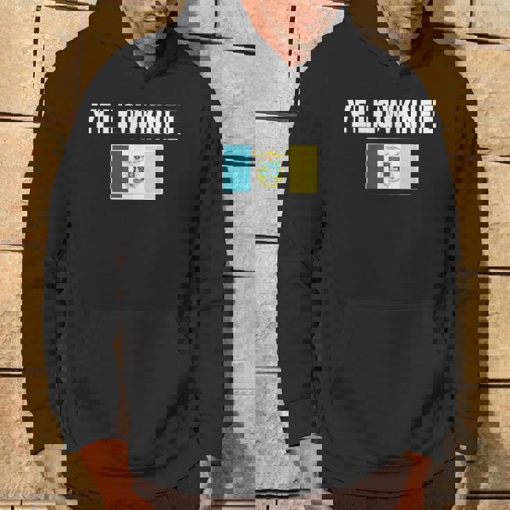 イエローナイフ 紋章 旗 国家への誇り ギフト お土産 パーカー ライフスタイル