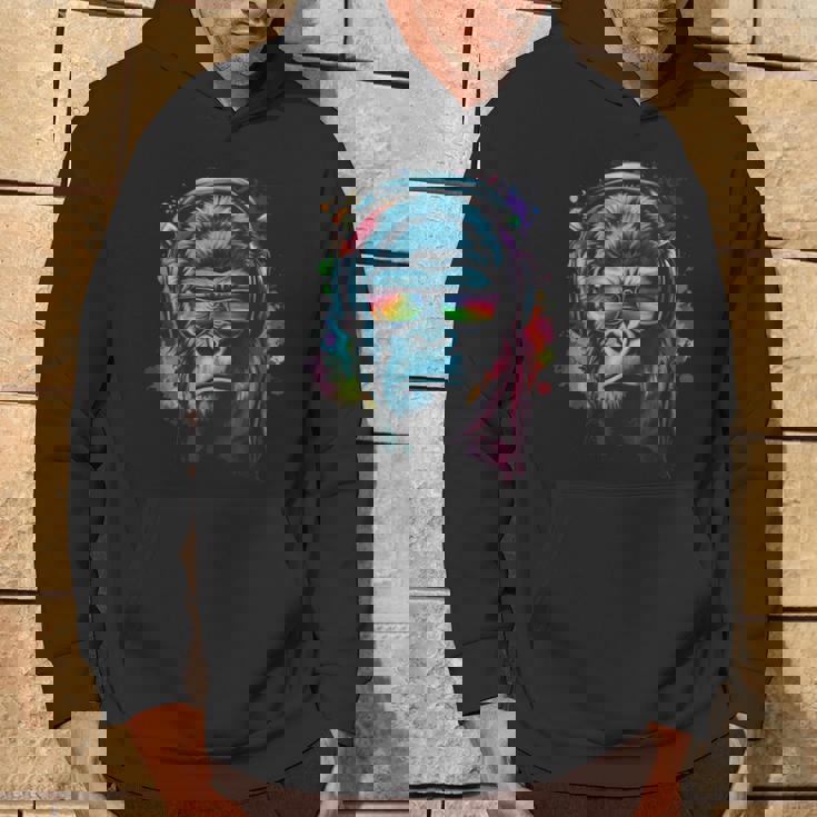 カラフルなゴリラとヘッドフォン レインボー バイブス エイプ モチーフ パーカー ライフスタイル