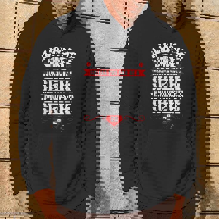 カート・スズキ Always Be Yourself Gameday パーカー ライフスタイル