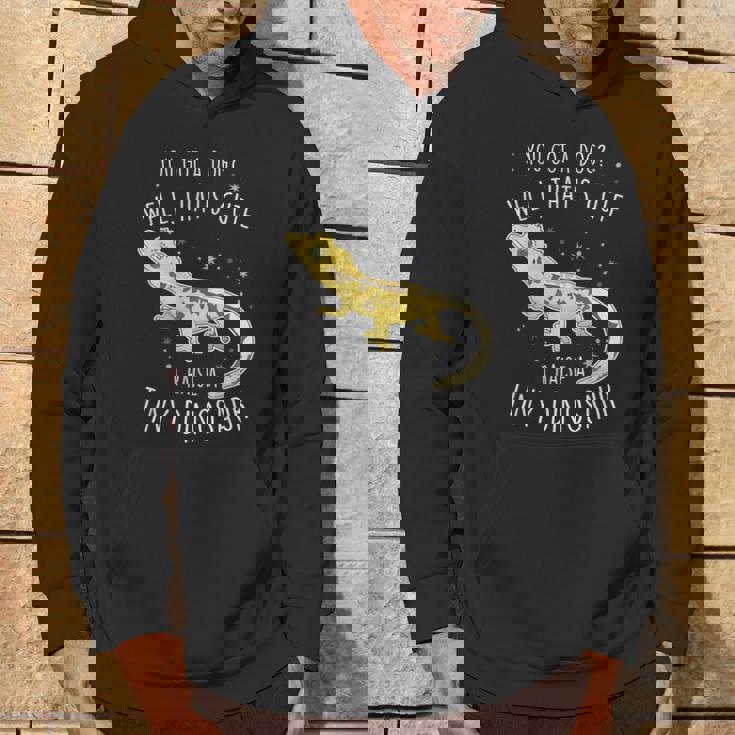 クレステッドゲッコ 小さな恐竜 トカゲ 爬虫類 ペット ハーレクイン パーカー ライフスタイル