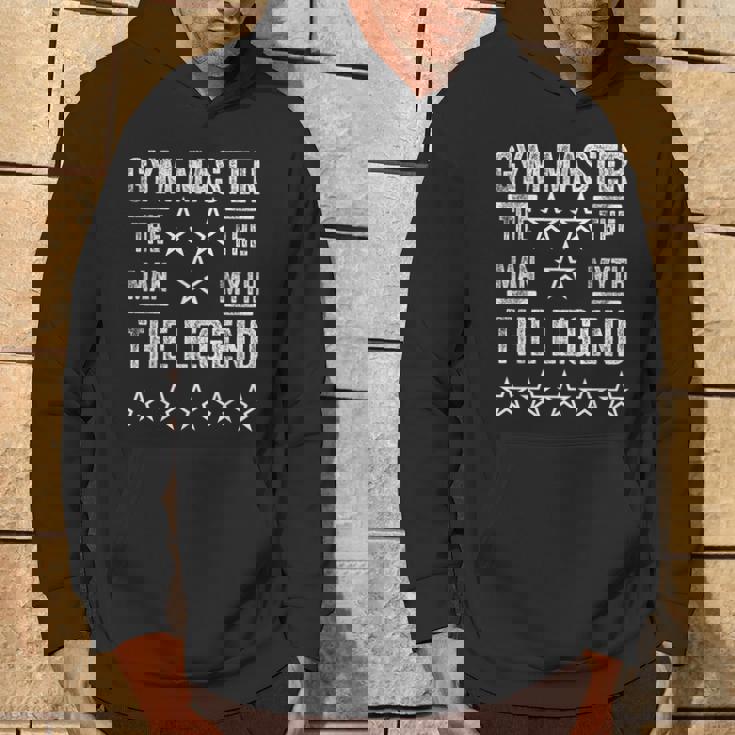 ジムマスターザマンザミスザレジェンド パーカー ライフスタイル