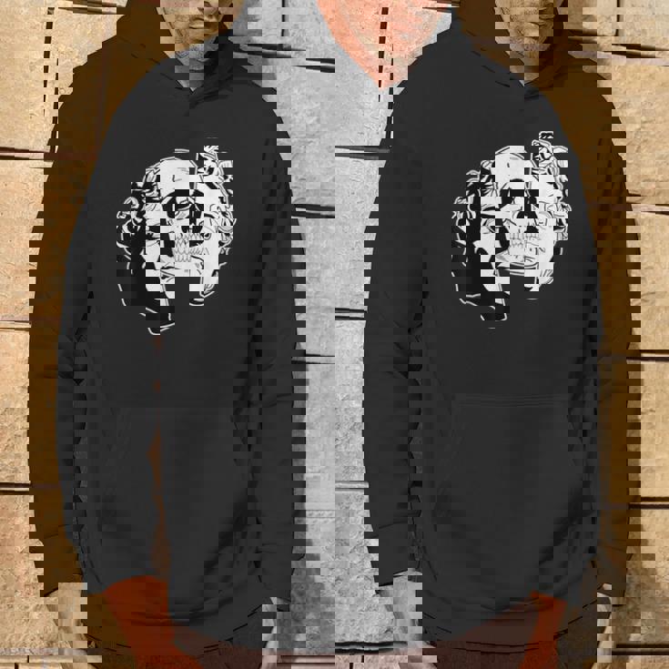 スカル×スタチュー パーカー ライフスタイル