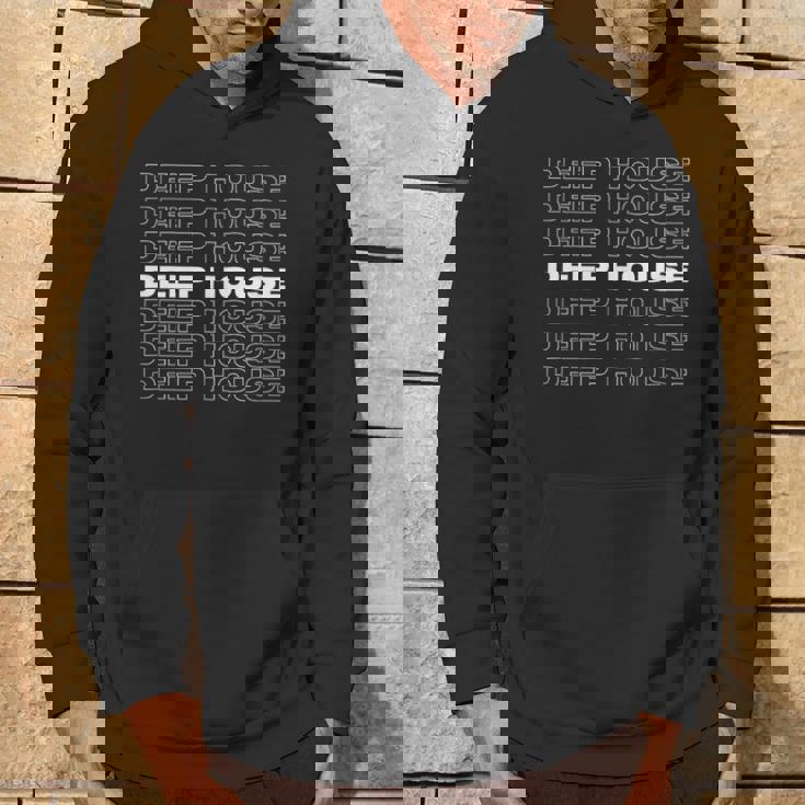 ディープハウス パーカー ライフスタイル