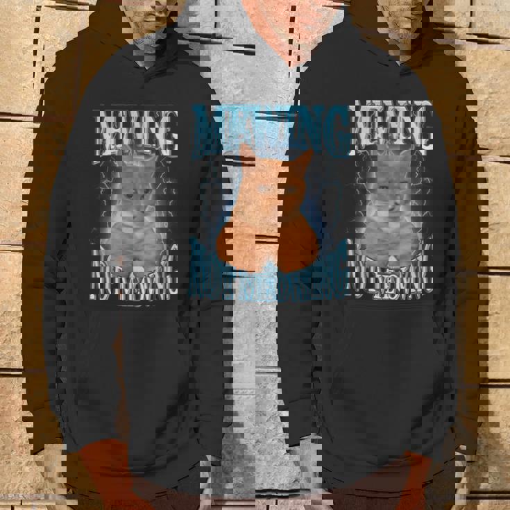 ニャーイングルックスマックスニャー付きファニーキャットミーム パーカー ライフスタイル