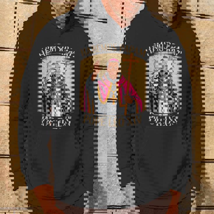 ハベムス・パパム教皇レオ14世 パーカー ライフスタイル