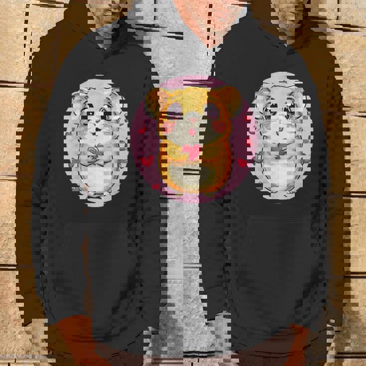 ハートに囲まれたハートを持つかわいいハムスター パーカー ライフスタイル