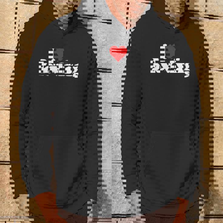 ハートボウリングが大好き パーカー ライフスタイル