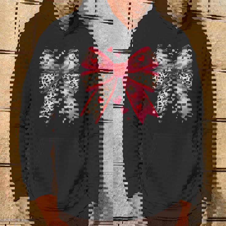 ハート付きピンクヒョウ柄リボン。 パーカー ライフスタイル