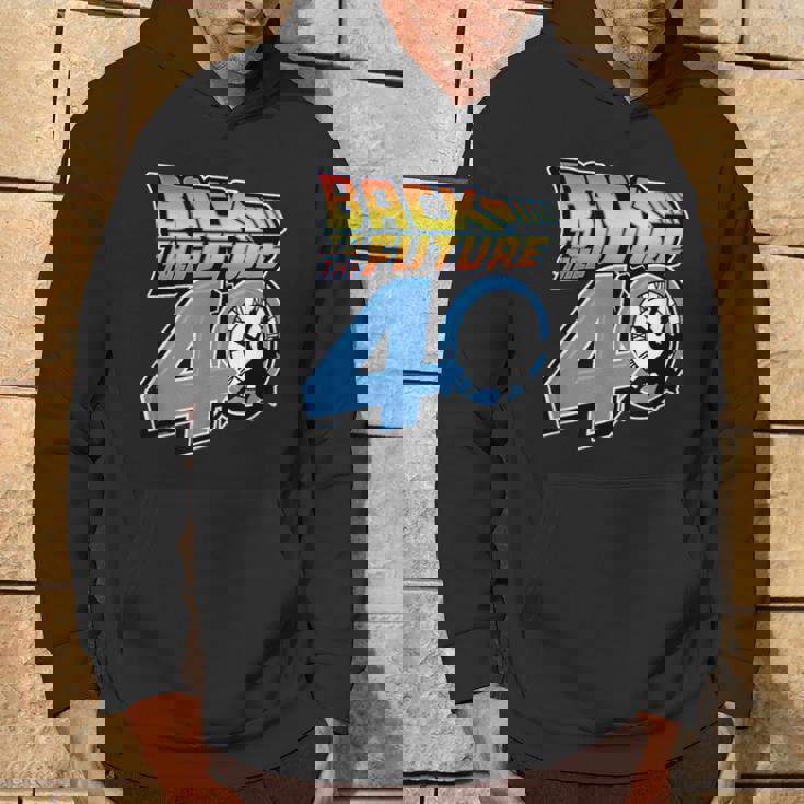 バック・トゥ・ザ・フューチャー 40周年記念時計塔ロゴ パーカー ライフスタイル