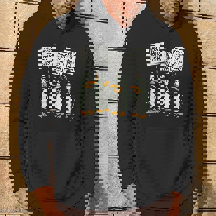 ペンギンの関税 聞いた島 ペンギンと一緒に立つ パーカー ライフスタイル