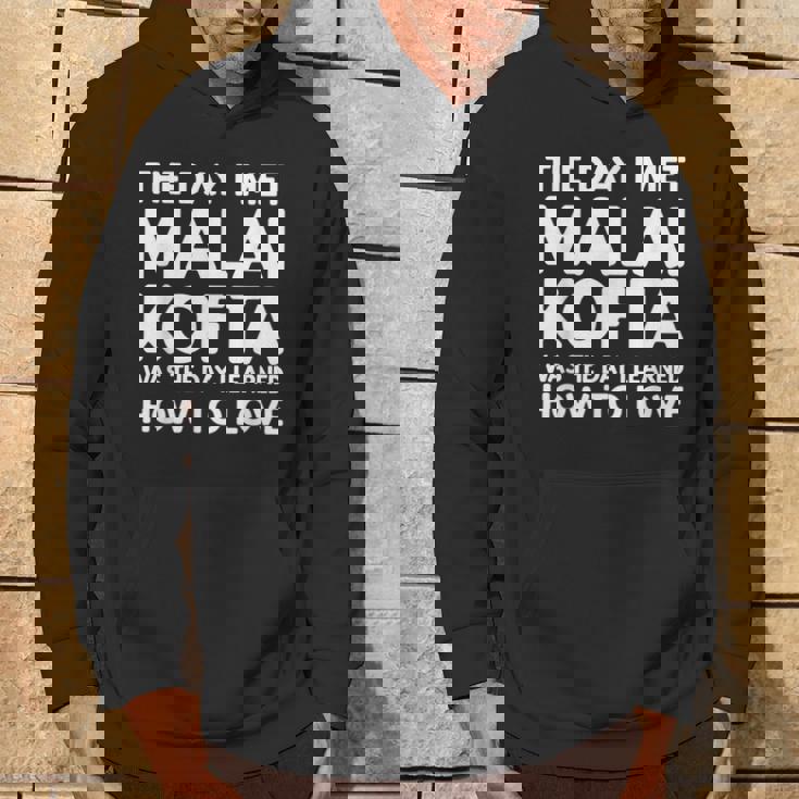 マライ・コフタと出会った日-マライ・コフタ パーカー ライフスタイル