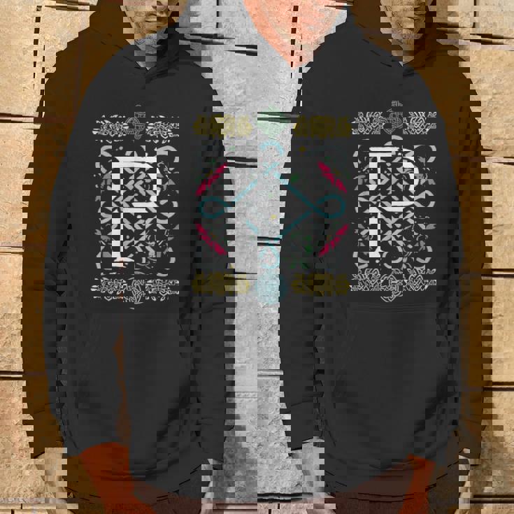 モノグラム 文字 P ケルト ヴィンテージ レトロ パーカー ライフスタイル