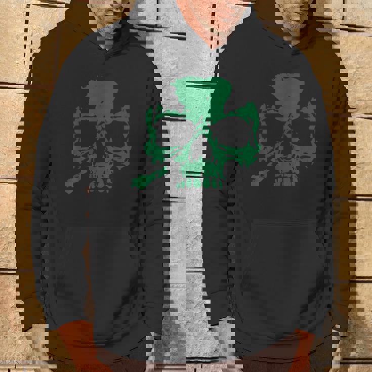 ラッキースカル クローバー パーカー ライフスタイル