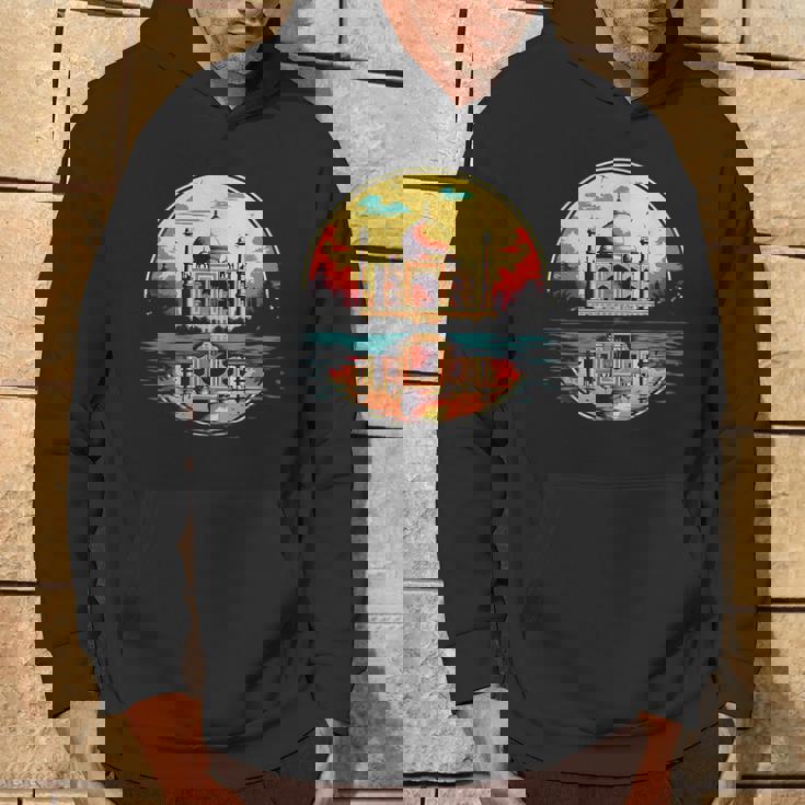 レトロスタイルのタージマハル。 パーカー ライフスタイル