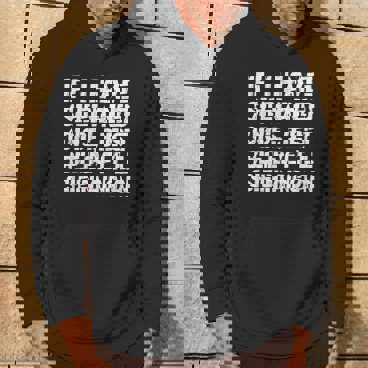 ヴィンテージ聖パティの日シェナン かつて面白いシェナニガンギフト パーカー ライフスタイル