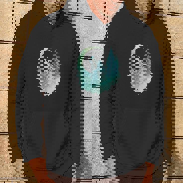 三日月の下で遠吠えするオオカミ 野生動物 パーカー ライフスタイル