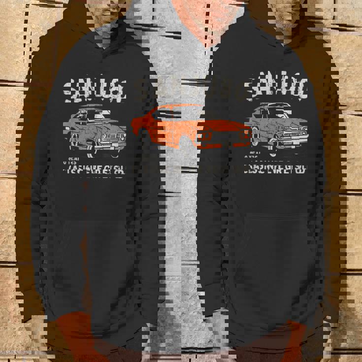 傘寿祝い 車好き お父さん 男性 クラシックカー 80歳 Classic Never Gets Old パーカー ライフスタイル