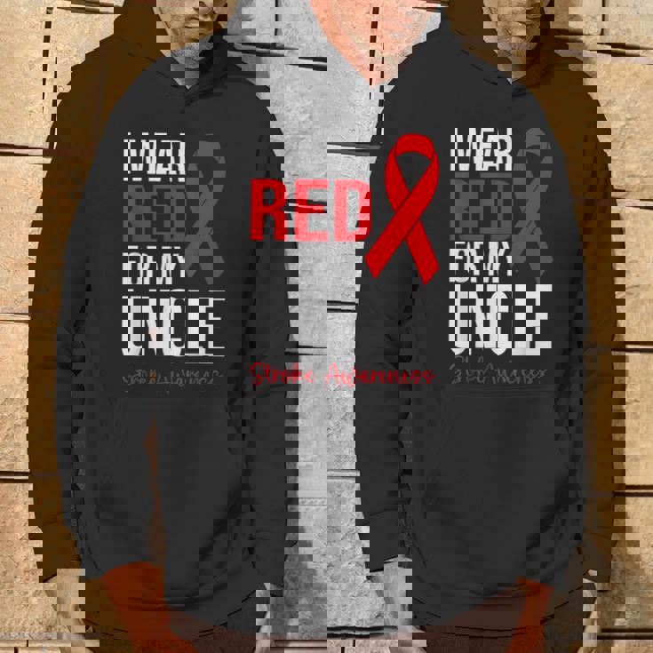 叔父さんの脳卒中啓発のために赤を着ています パーカー ライフスタイル