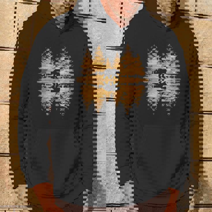 夕暮れのクマと森 自然愛好家 パーカー ライフスタイル