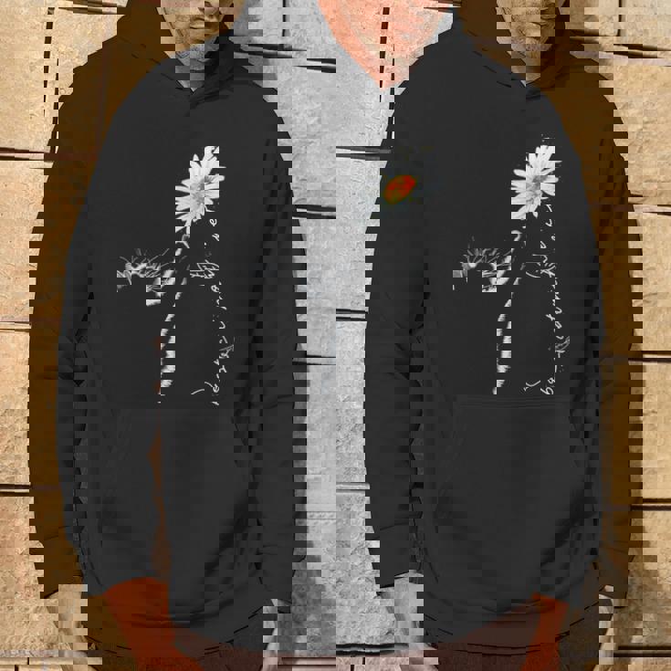 猫 & マーガレット パーカー ライフスタイル