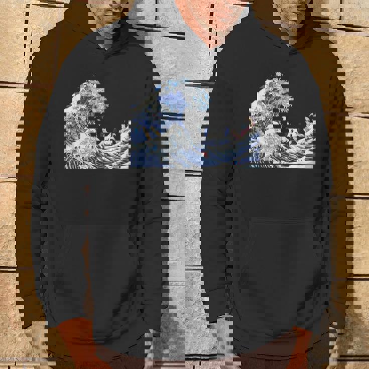 猫がサーフィンをする神奈川の大波 面白い猫の波 かわいい猫、猫好き、かわいい猫 パーカー ライフスタイル