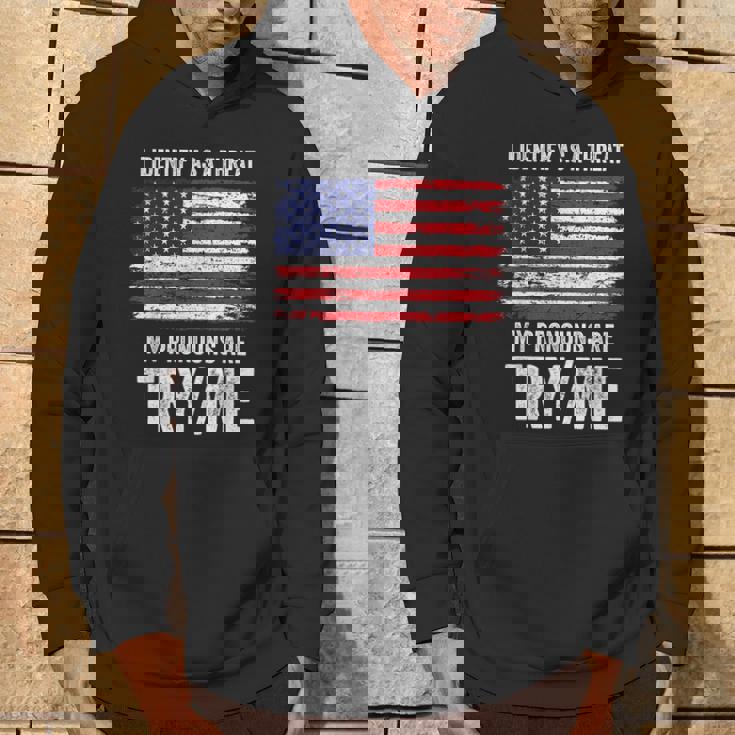 私が脅威だと判断した私の代名詞を試してみる私 パーカー ライフスタイル