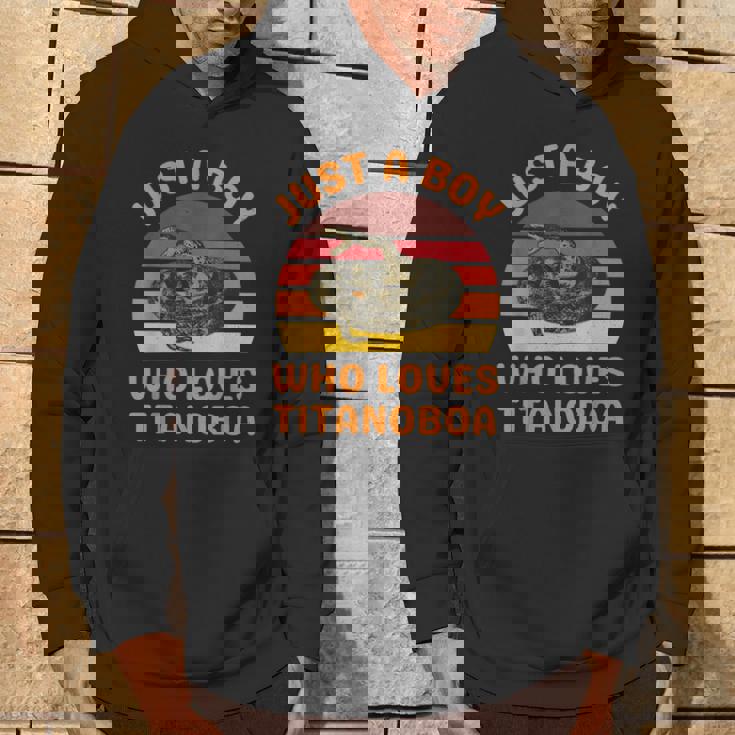 絶滅した大蛇ティタノボアを愛するただの少年 パーカー ライフスタイル