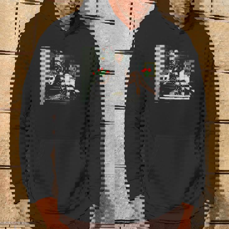 英国で歌手シンディ・ローパーがi Drove All Nightを宣伝 パーカー ライフスタイル