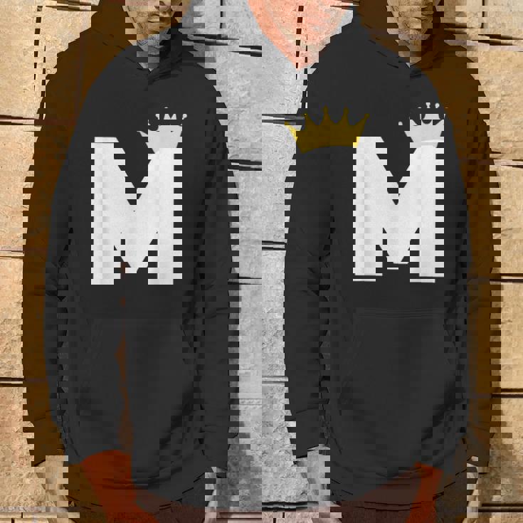 英文字 M 大文字 アルファベット モノグラム イニシャル キング クイーン クラウン パーカー ライフスタイル