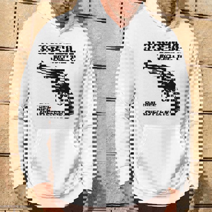 38 スペシャルモデル 10 リボルバー ファン パーカー ライフスタイル