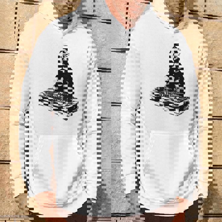 Djモナリザ パーカー ライフスタイル