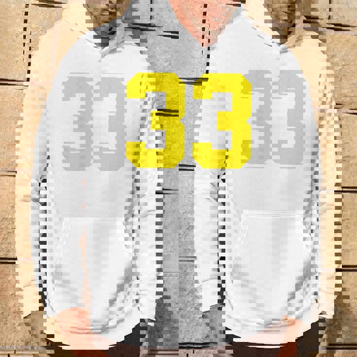 イエローナンバー33 背面 スポーツチーム ジャージ番号 パーカー ライフスタイル