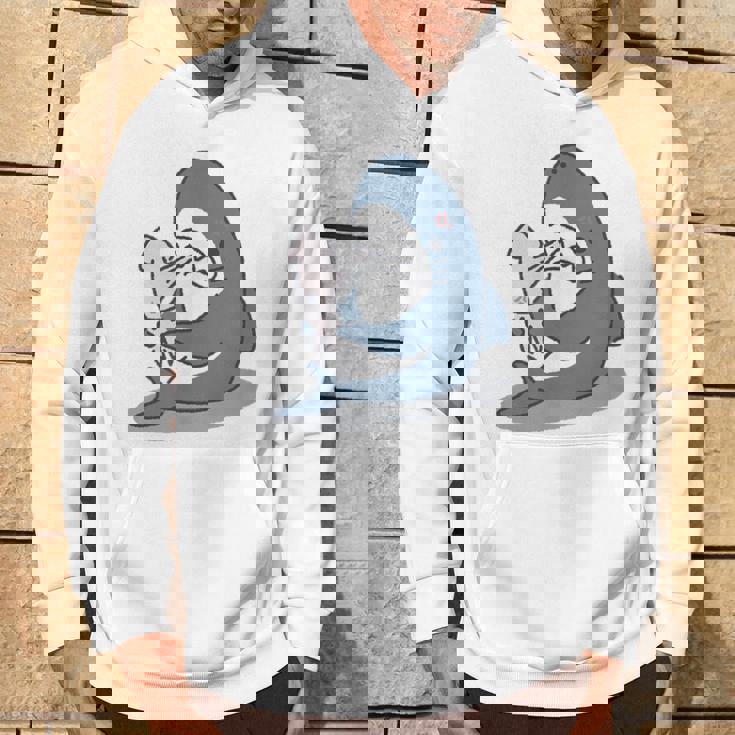 イカを噛み切ることができないサメ パーカー ライフスタイル