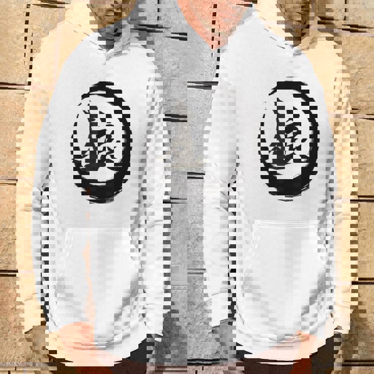 オオカミ パーカー ライフスタイル