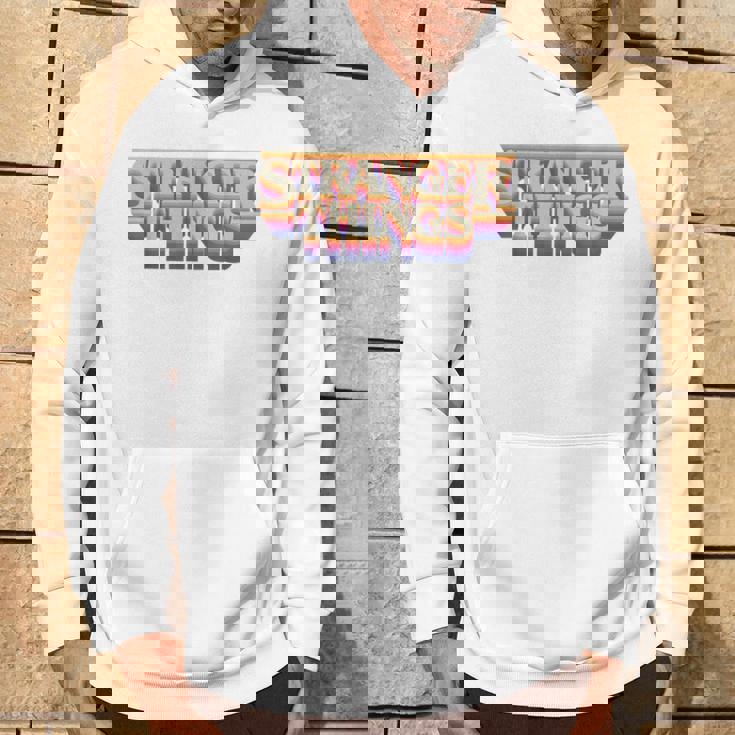 ストレンジャー・シングス ロゴ レトロ 旅行 ファン 記念品 パーカー ライフスタイル