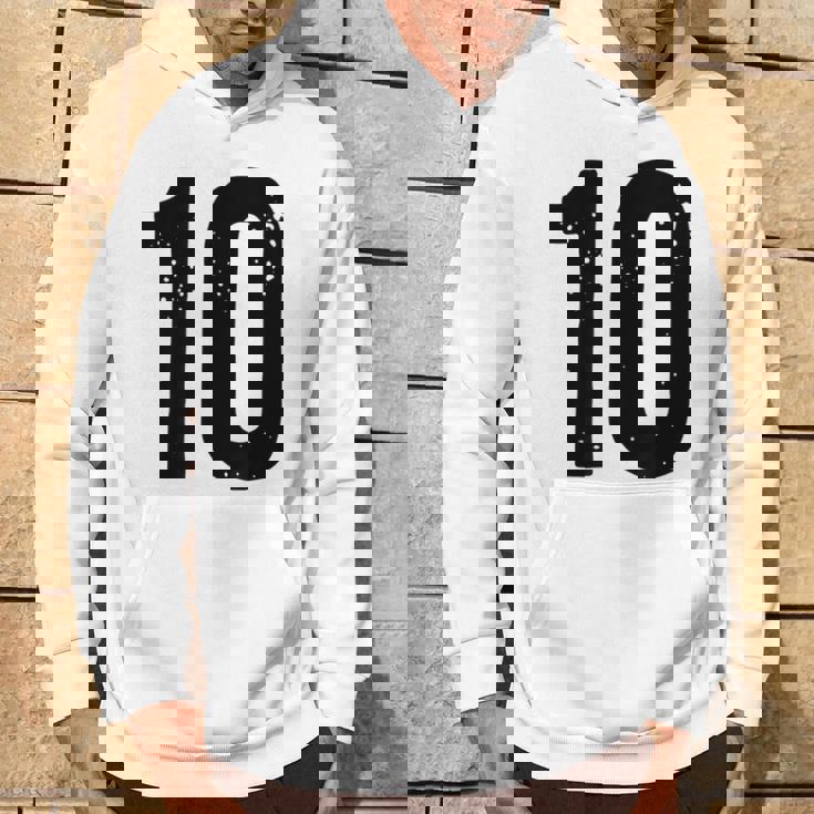 ナンバー10 パーカー ライフスタイル