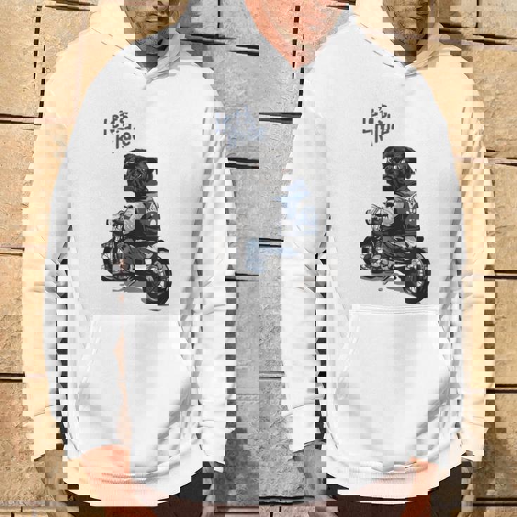 バイクに乗る面白いパグ犬レッツライド パーカー ライフスタイル