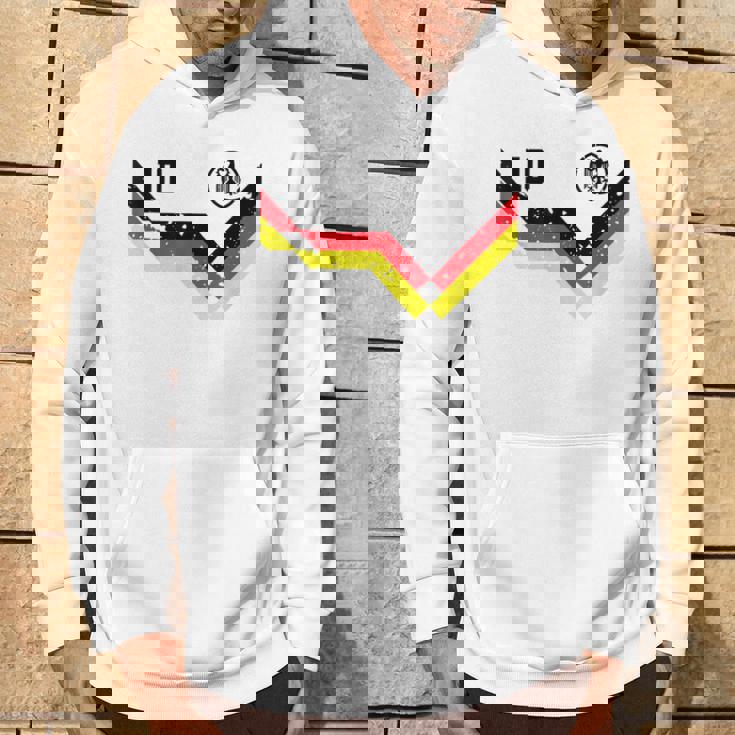 レトロなドイツシャツサッカージャージードイツ パーカー ライフスタイル