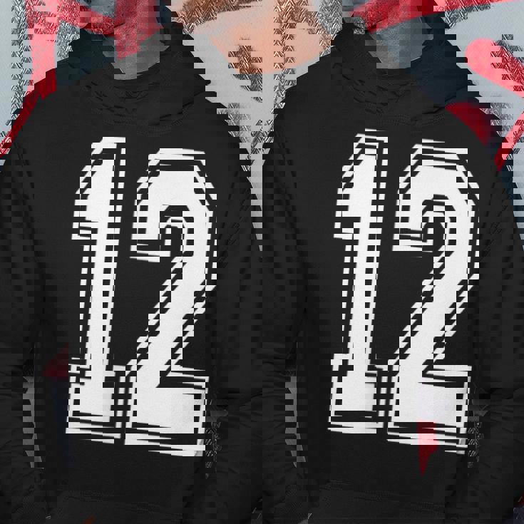 12番の前面と背面にホワイトのプリント。 パーカー 面白い贈り物